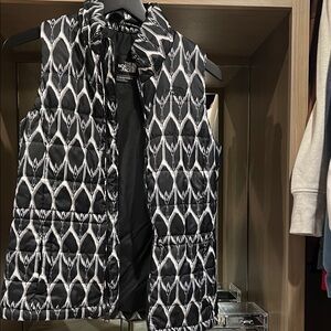 The North Face Black and White Patterned Vest